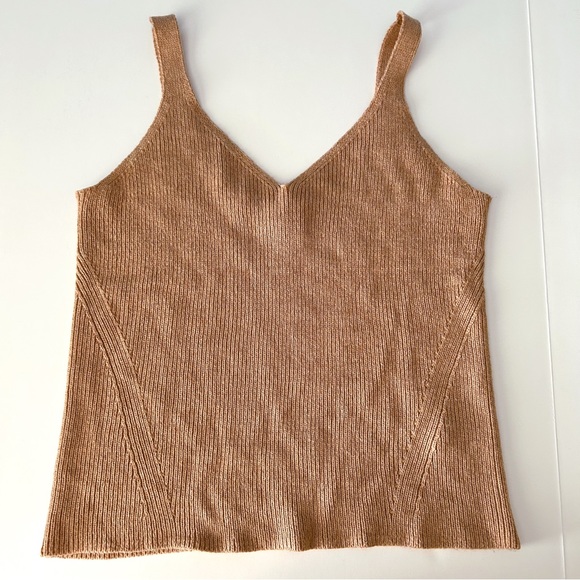 Old Navy V-Neck Rib-Knit Sweater Tank Top (3 available) - Picture 7 of 9